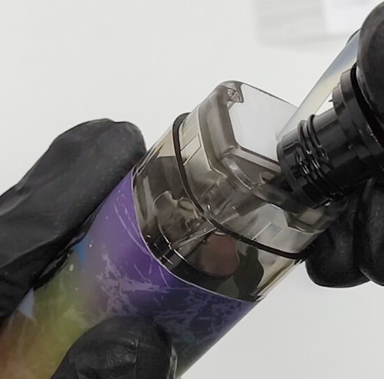 refilling-e-liquid-for-the-VAEN-DRTA